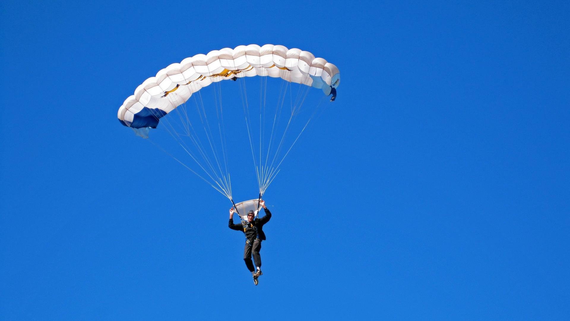 德甲球队构建动态战术模拟平台提升临场应变能力